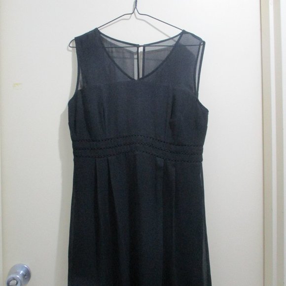 Jacqui E Dresses Jacqui E Black Sleeveless Aline Cocktail Dress